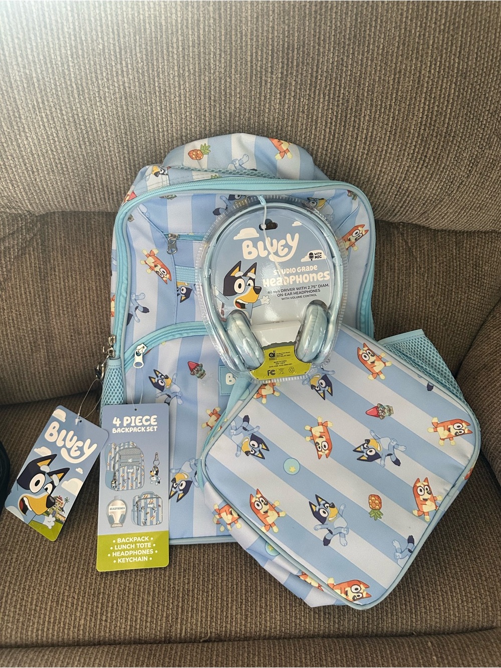 Bluey Kids 4-Piece Light Blue Backpack Set with Headphones - Blue